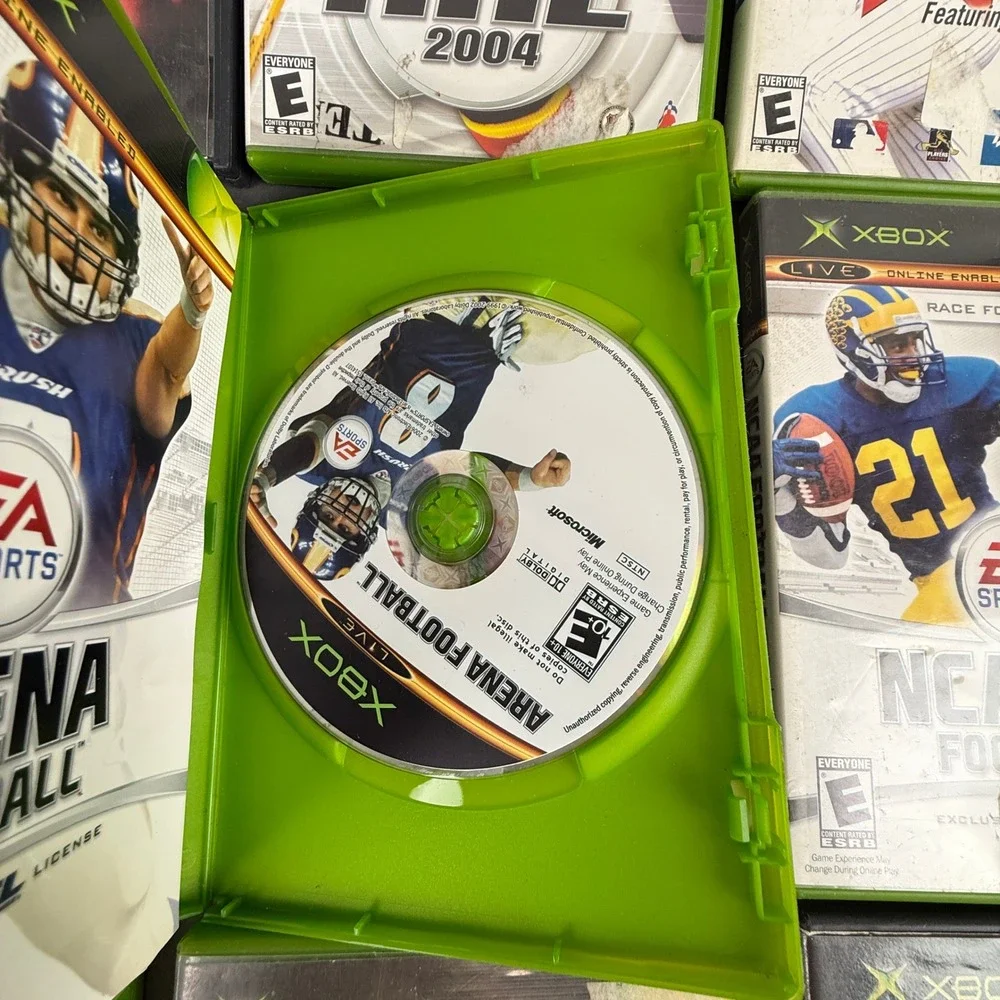 Xbox‎ 360 Sports Video Game lot Madden NHL Fight Night NCAA Football lot of 12